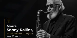 Sonny Rollins tocando saxofone em homenagem após falecimento